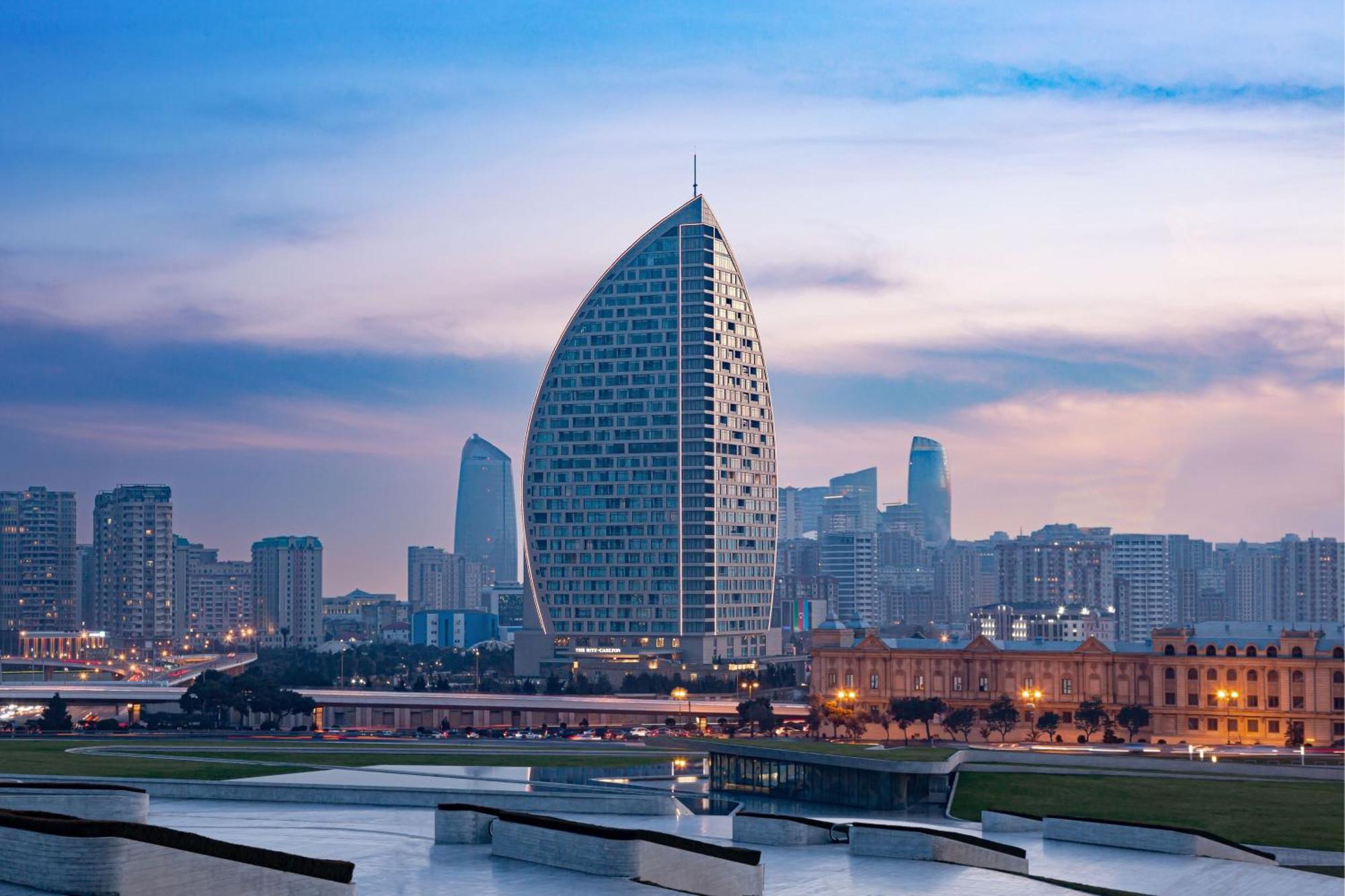 فندق The Ritz-Carlton, باكو المظهر الخارجي الصورة